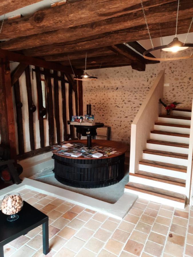 La Maison Genevier - Chambre La Family Montreuil-en-Touraine Exterior photo